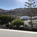 Relux Chora (Ios)