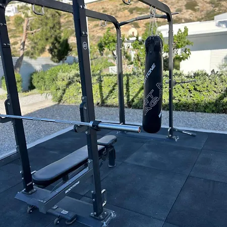 Relux 4* איוס חורה