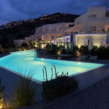 Relux Hotel Chora (Ios)