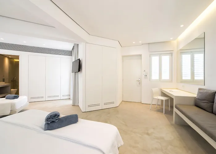 Relux איוס חורה