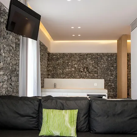 Relux Hotel 4*